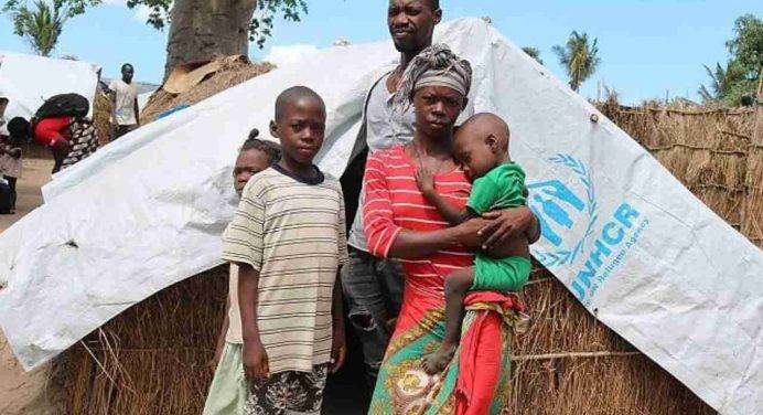Emergenza bambini sfollati in Mozambico, l’appello di Save the Children