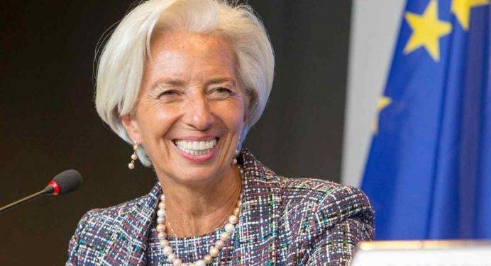 Variante Delta, Lagarde: “Può cambiare scenari di rischio”