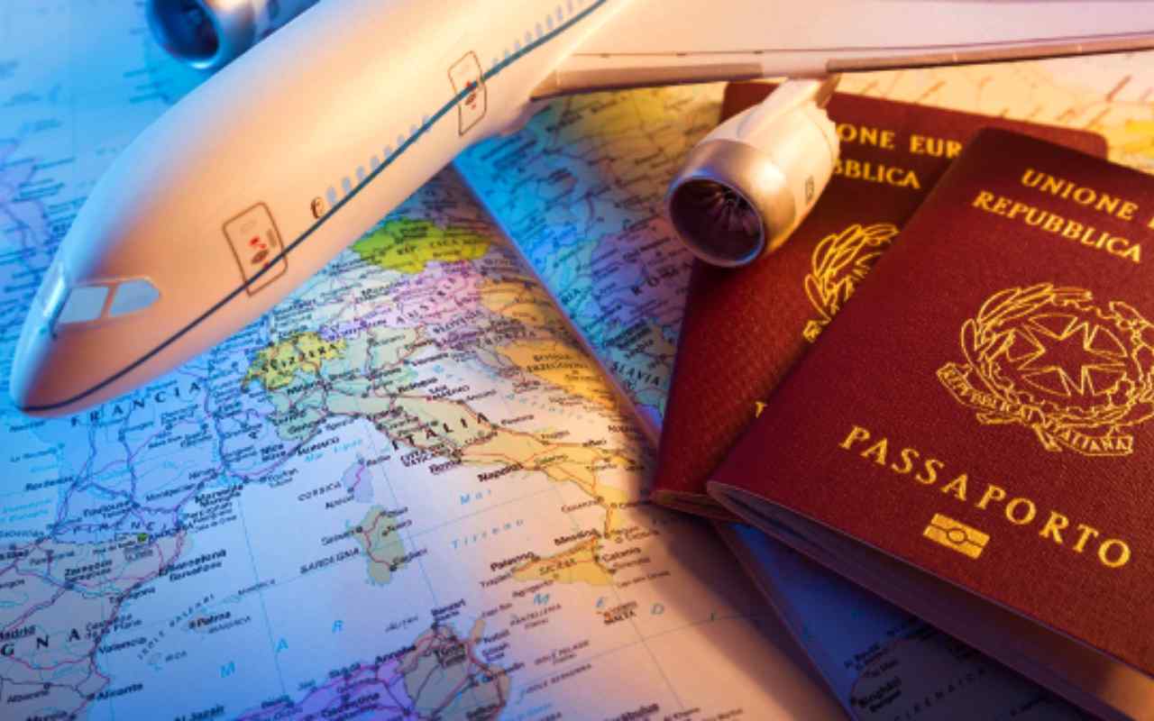 Turismo: brusco calo degli italiani in vacanza all’estero