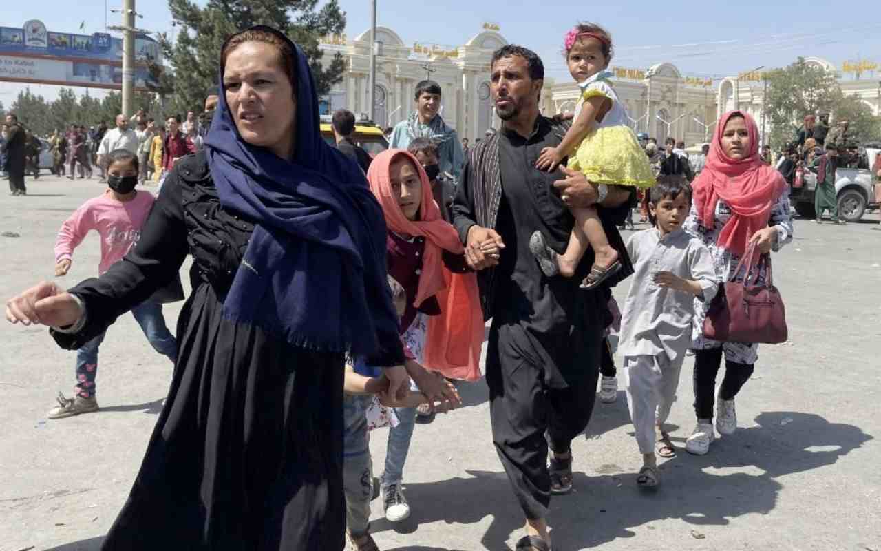 Oxfam, presentato il report sulla situazione dei migranti afghani a Lesbo