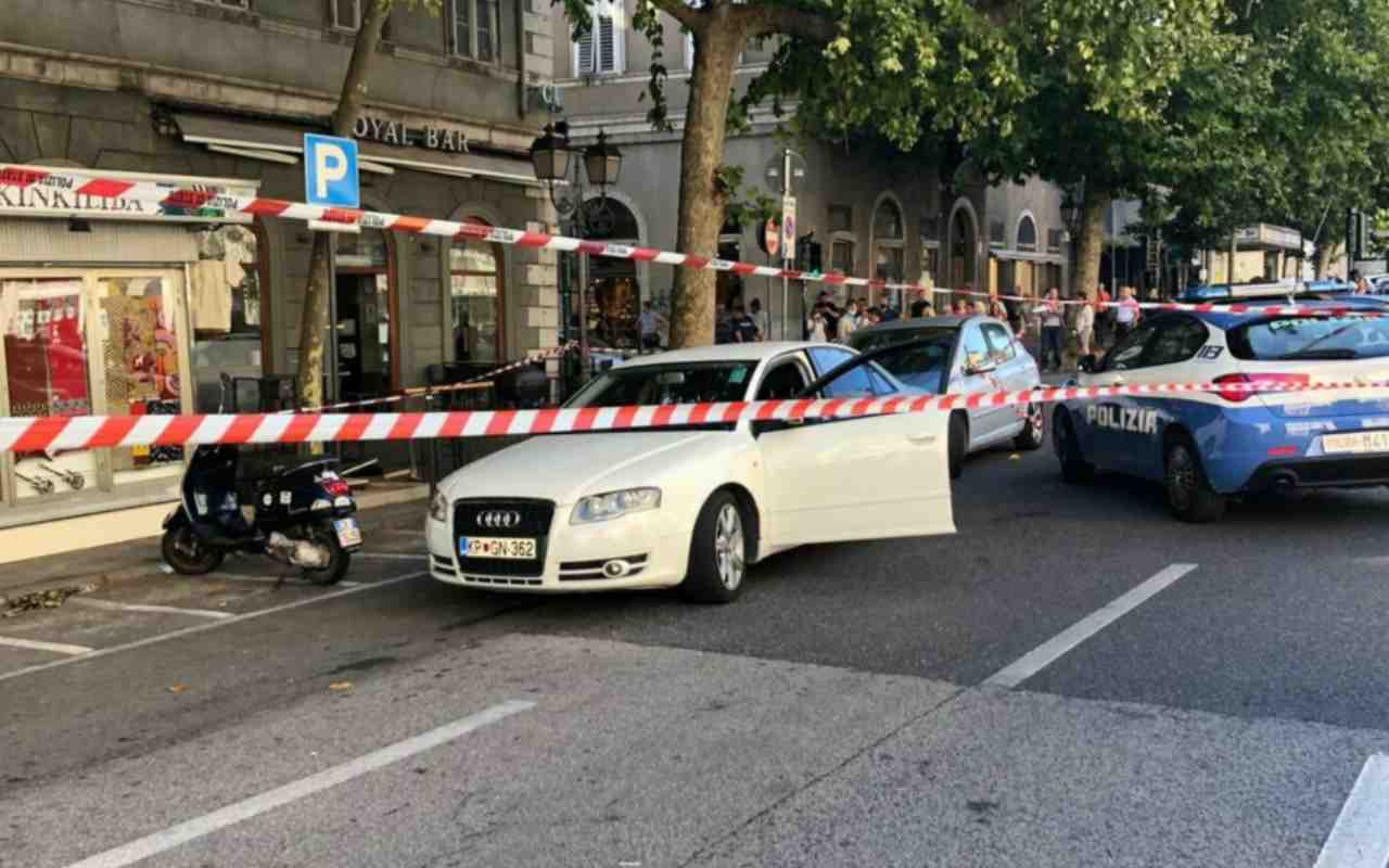 Trieste, terrore in pieno centro: sparatoria davanti a un bar