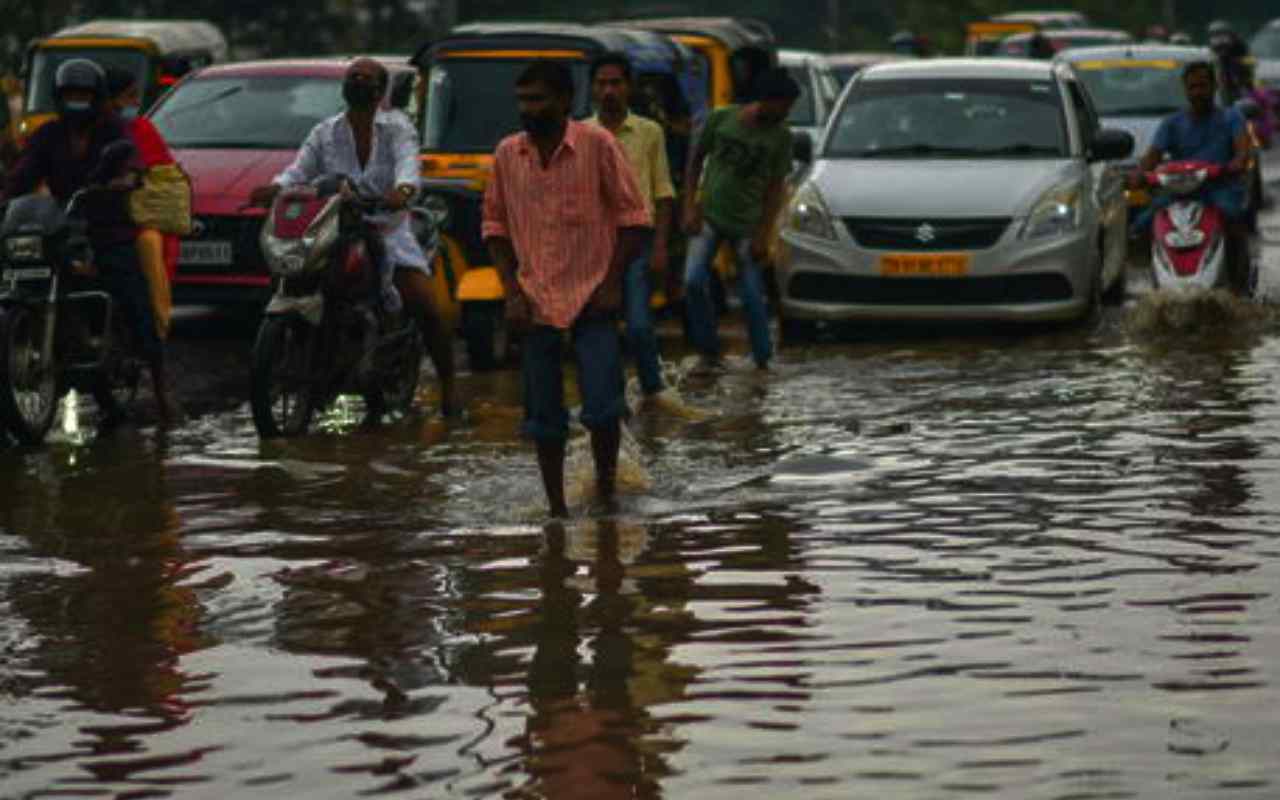 Maltempo: le alluvioni in Sri Lanka e India causano decine di morti
