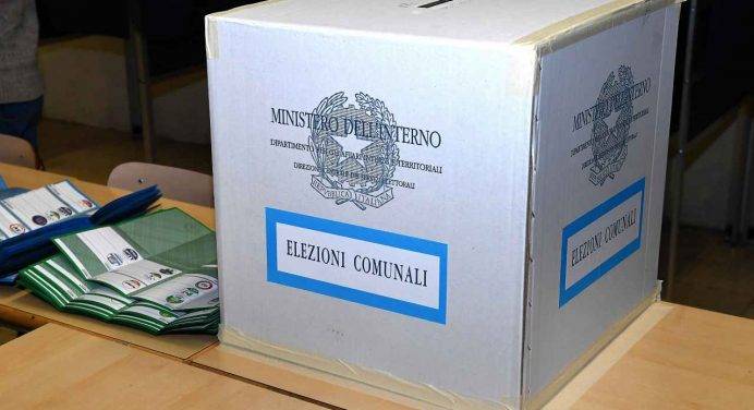 Amministrative: centrosinistra avanti a Milano, Bologna e Napoli, verso il ballottaggio a Torino, Trieste e Roma
