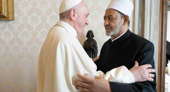 Al Tayyeb:“Fratelli tutti, enciclica importante anche per i musulmani”