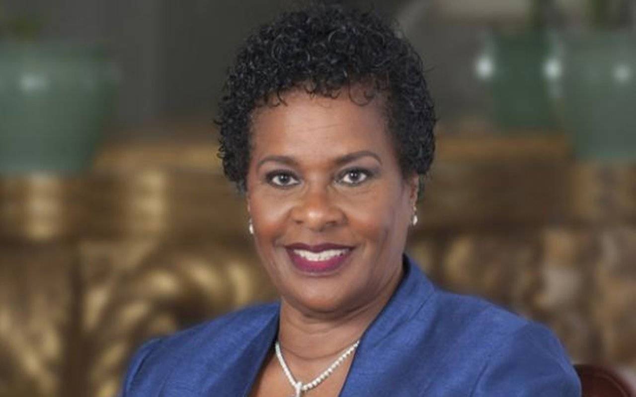 Barbados elegge la sua prima donna presidente