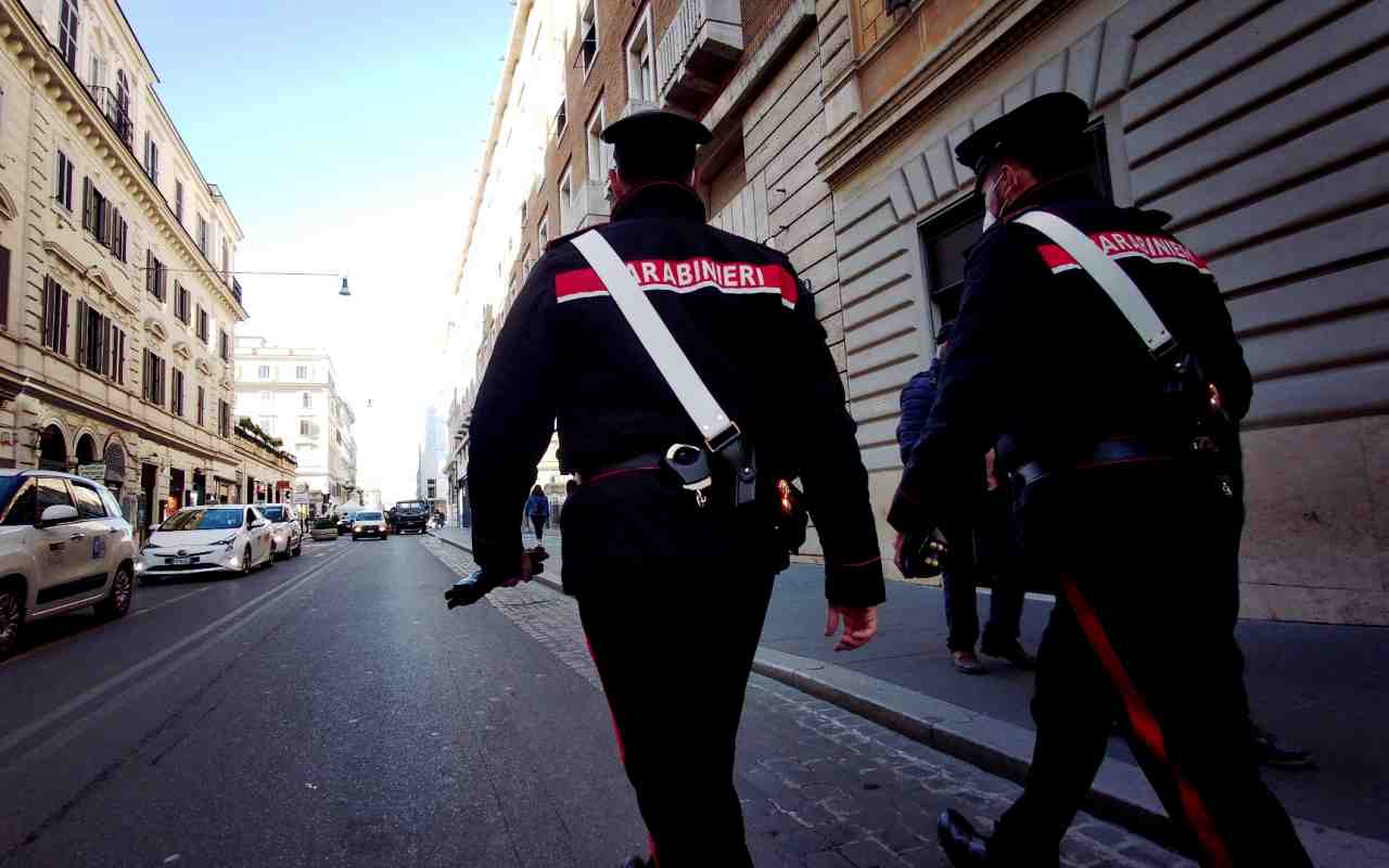 Livorno: arrestata donna accusata di oltre 50 reati tra furti e ricettazioni