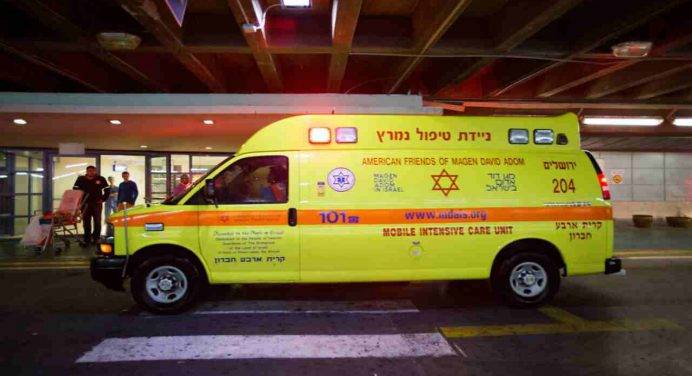 Cisgiordania, un israeliano ucciso e due feriti in un attentato
