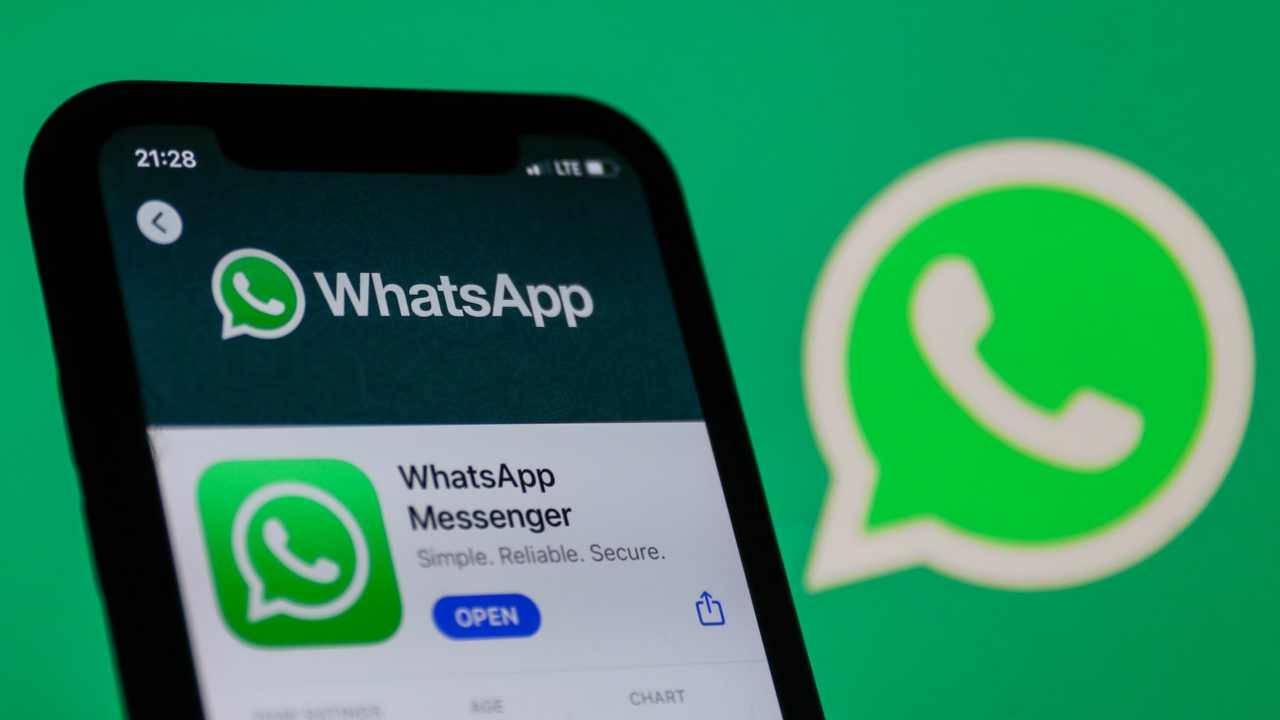 Hai questo smartphone? Allora stai per perdere Whatsapp: l’incubo del 2022
