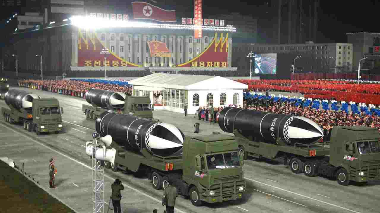 Corea del Nord: lanciati due missili “non identificati”