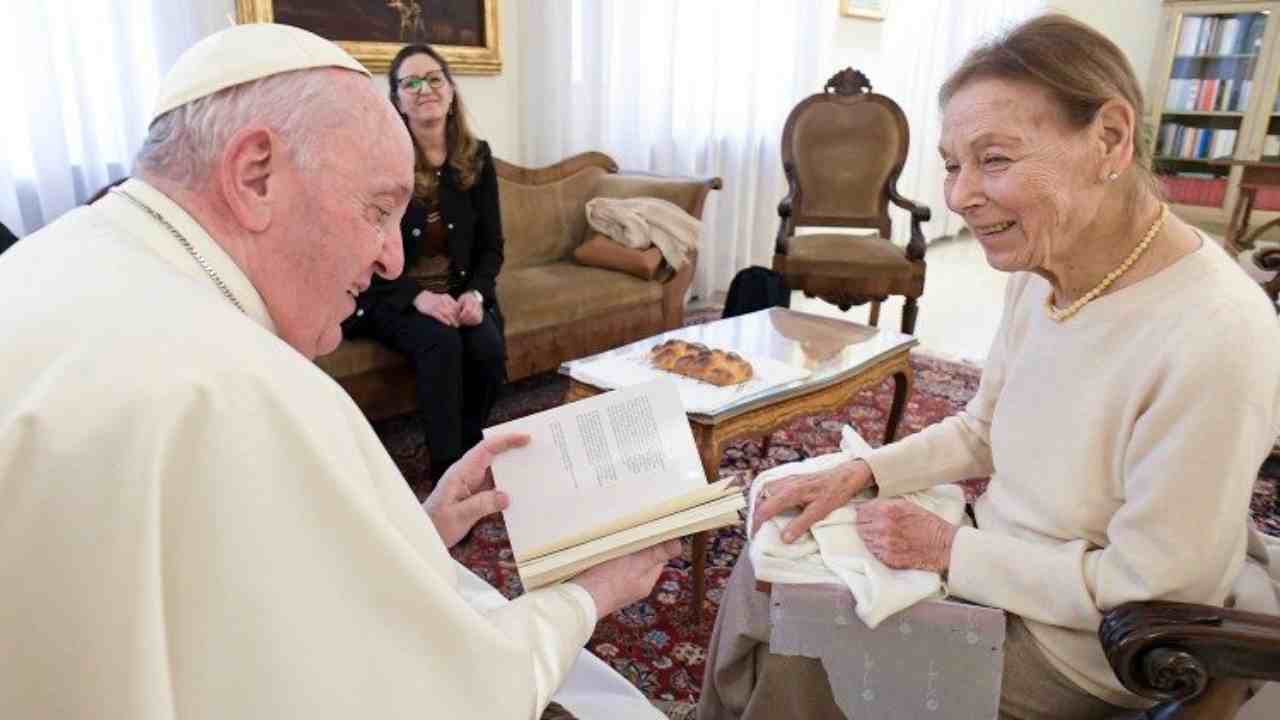 Giornata della Memoria, il Papa incontra Edith Bruck