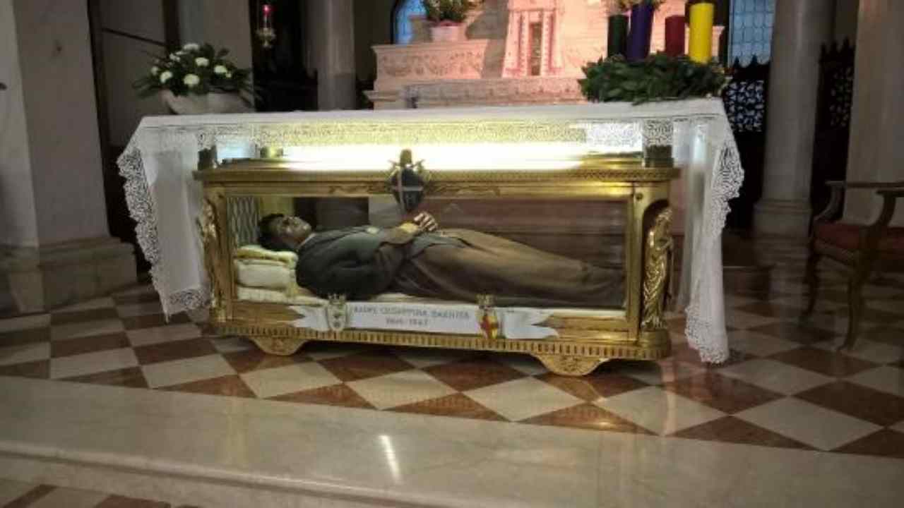 Santa Giuseppina Bakhita: ecco perché veniva chiamata il “Moscone di Gesù”