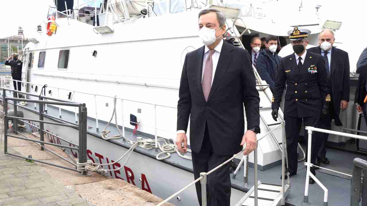 Draghi: “Genova modello di come si riparte dopo la tragedia del ponte Morandi”