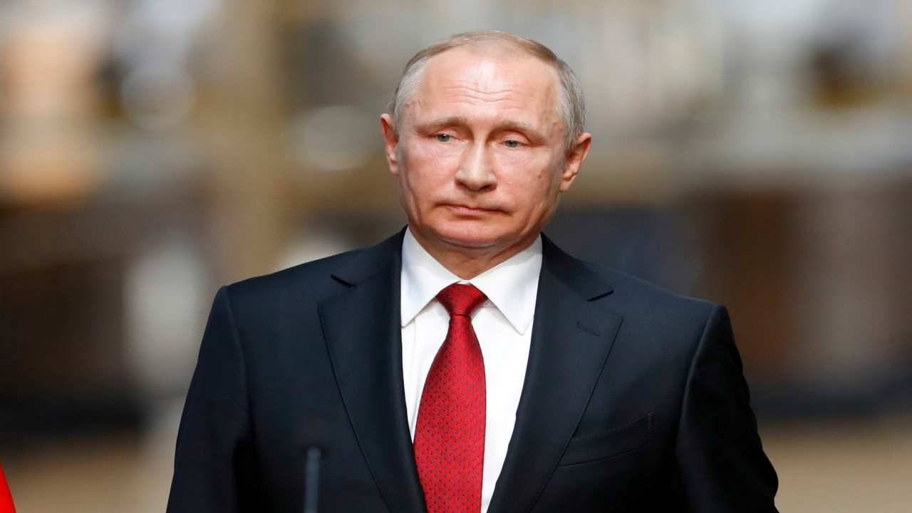 Putin allo Spief: “Gli Usa pensano di essere l’unico centro del mondo”