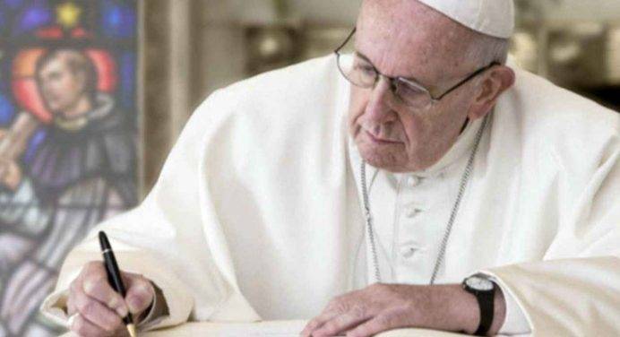 Papa: “Don Puglisi ha dato se stesso per amore abbracciando la croce”