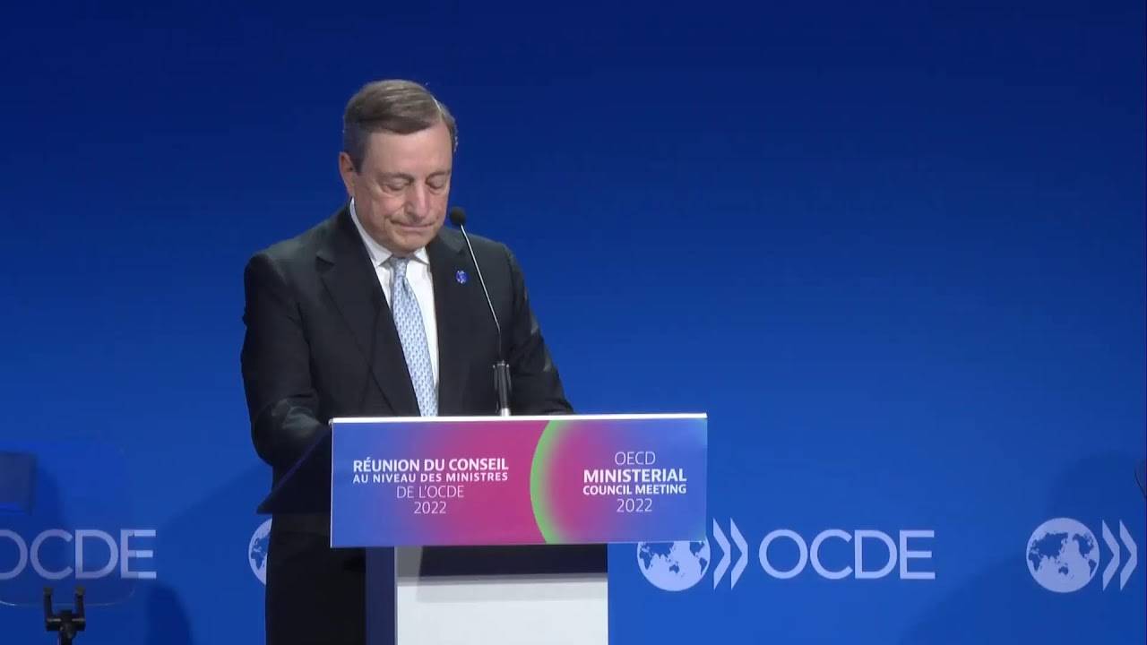 Draghi all’OCSE: “Sbloccare i porti, evitare catastrofe alimentare”