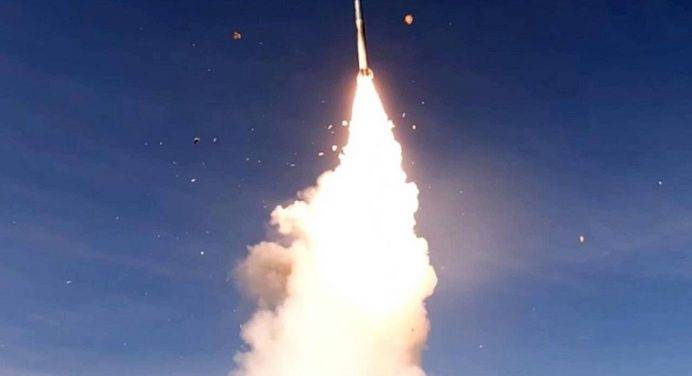 La Corea Nord conferma il lancio di un missile a combustibile solido