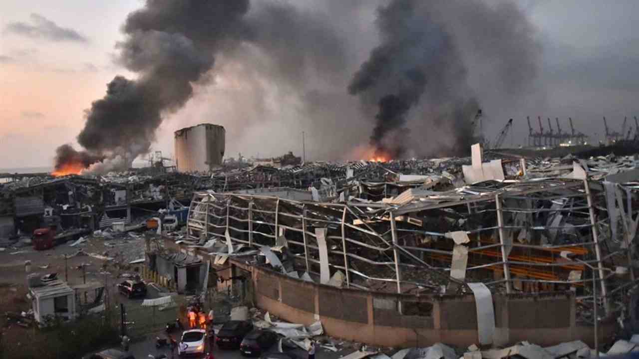 Due anni fa l’esplosione al porto di Beirut. I tweet di Papa Francesco e Charles Michel