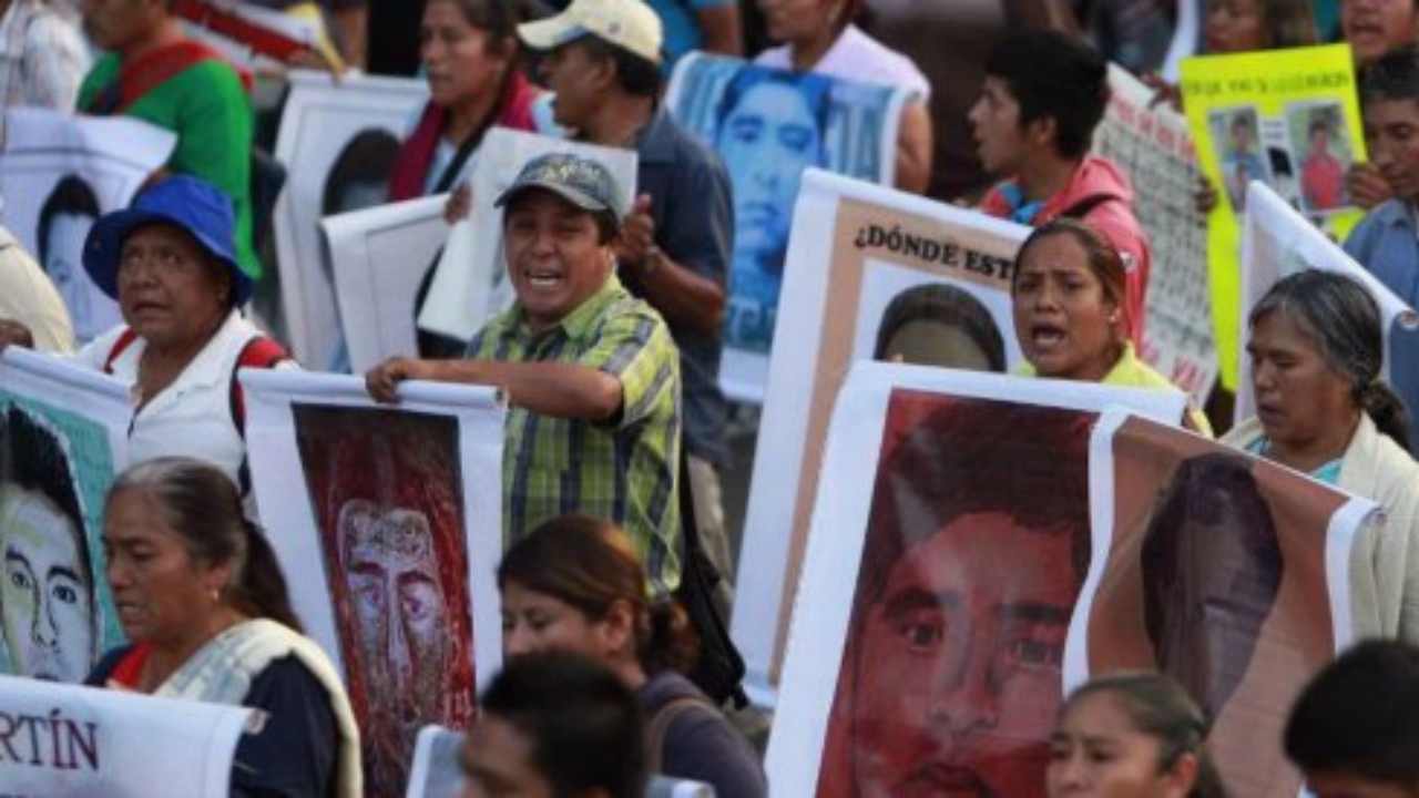 Messico, arrestato giudice che indagava su studenti desaparecidos