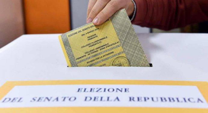 Elezioni, 51 milioni di italiani alle urne: affluenza in calo