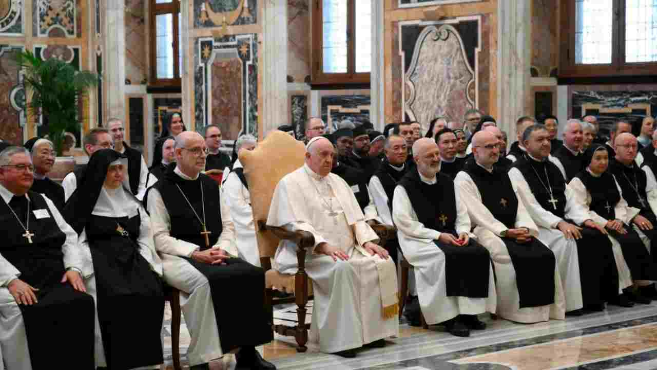 Il Papa ai Cistercensi: “Non è facile andare d’accordo ma la comunità è un dono”