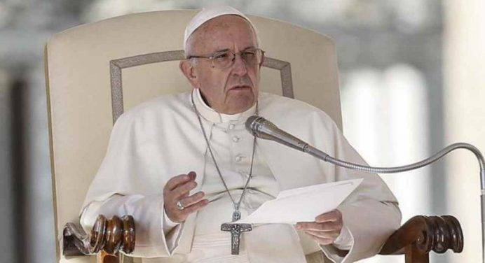 Papa Francesco: “Il compito della comunicazione è dare voce a chi è escluso”