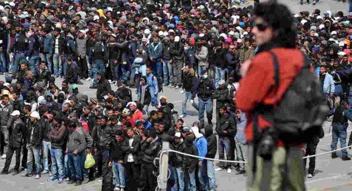 Migranti, dall’Ue un piano d’azione in 20 punti