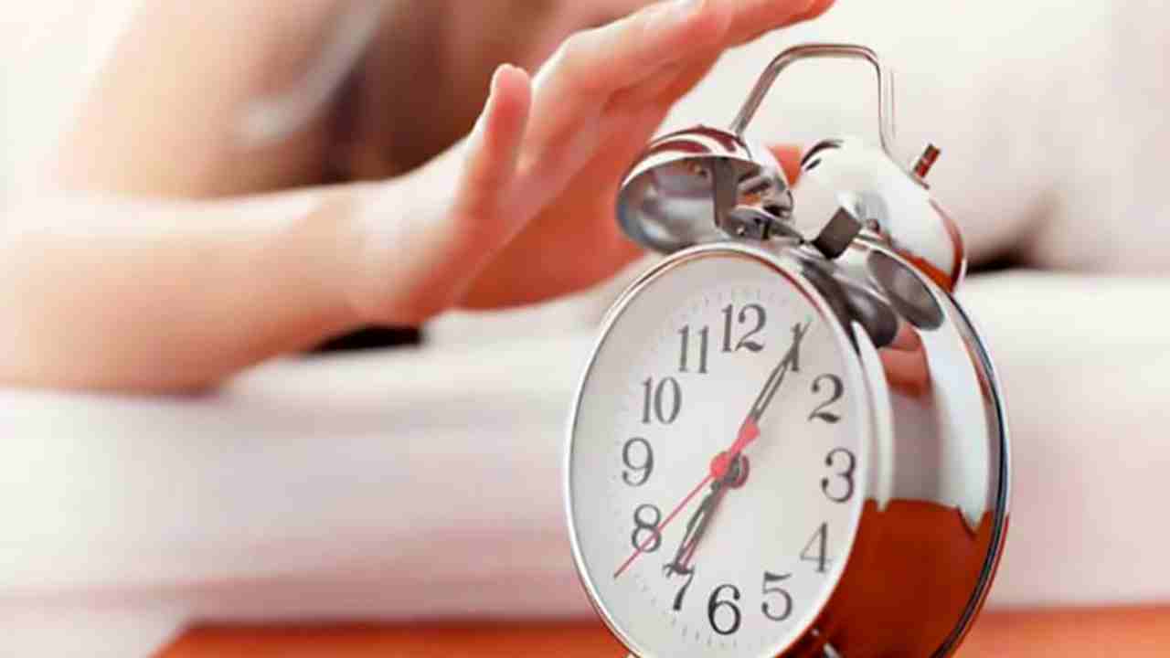 Dormire almeno sette ore per notte fa bene alla salute
