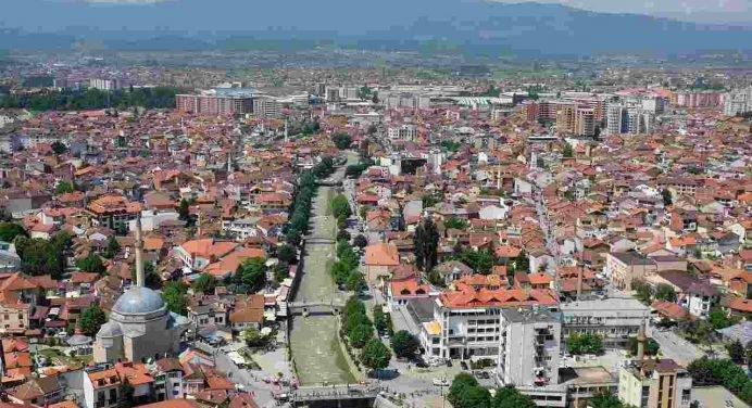 Kosovo: torna a salire la tensione a Kosovska Mitrovica
