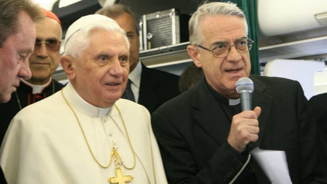 Padre Lombardi ricorda Benedetto XVI: “Un teologo dalla grande profondità culturale, spirituale e umana”