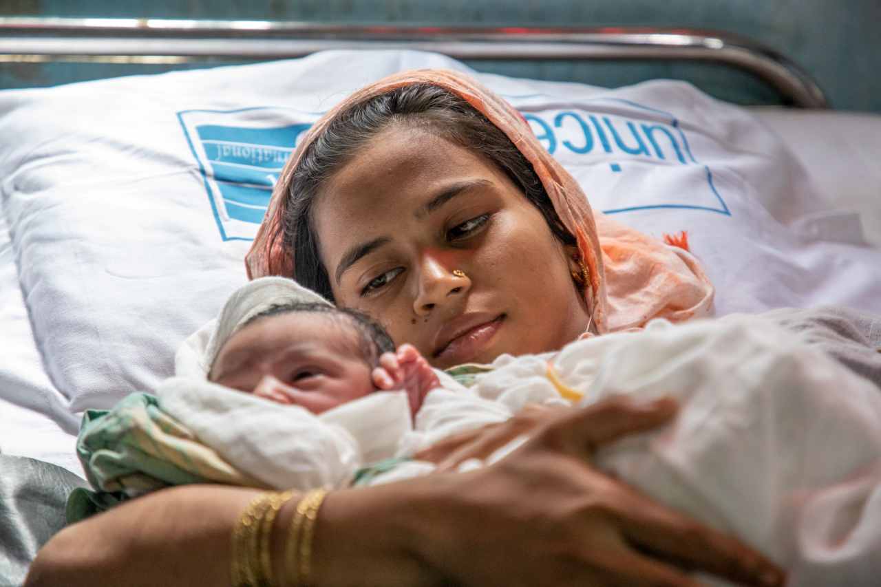 unicef neonato mamma bambino ospedale 