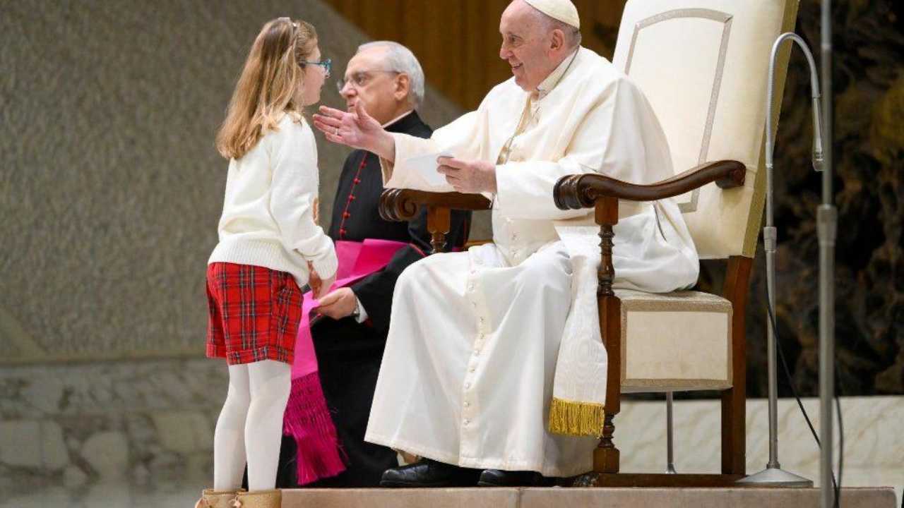 Papa Francesco: “Don Oreste, prete che guardava i giovani con gli occhi di Gesù”