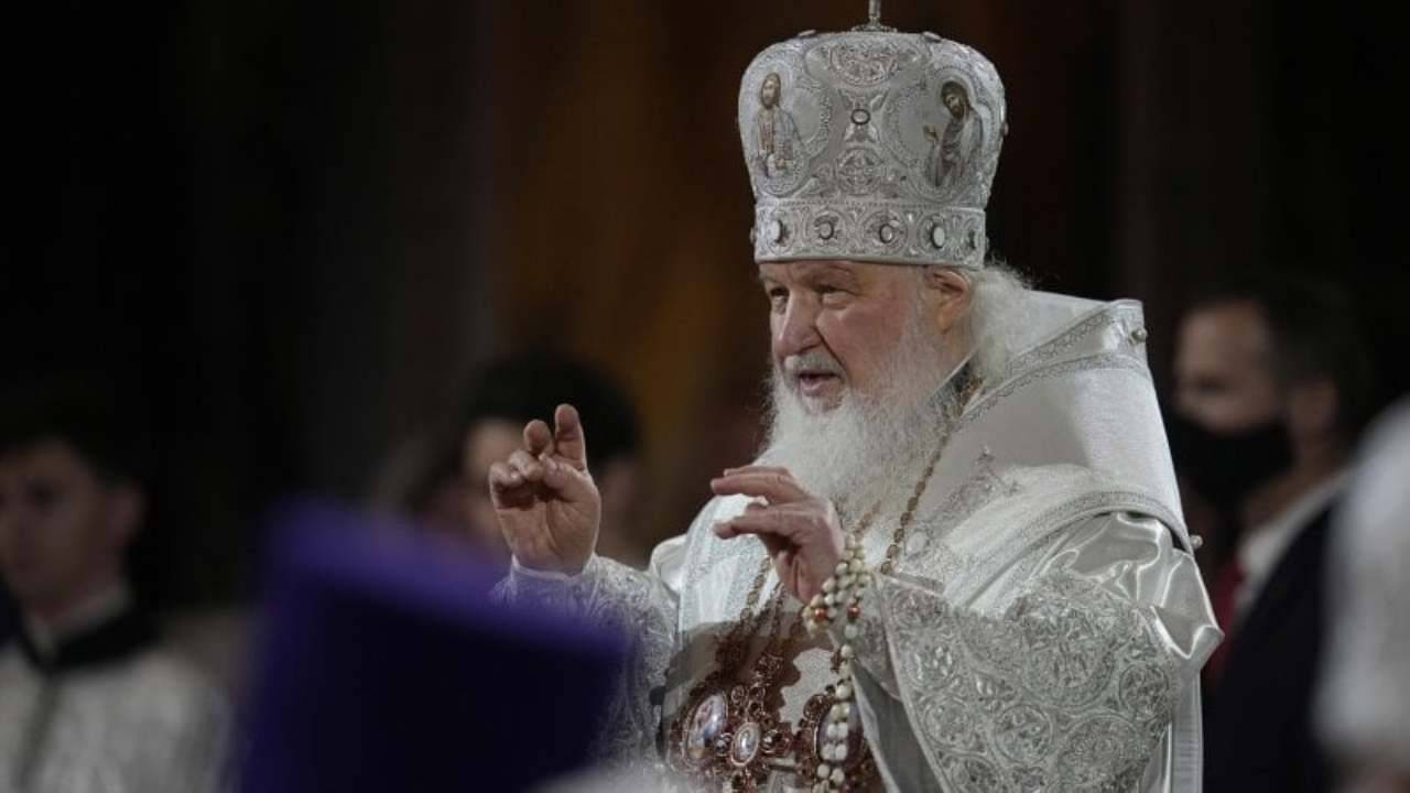 Ucraina, il patriarca Kirill chiede tregua per Natale ortodosso. Kiev: è cinica trappola