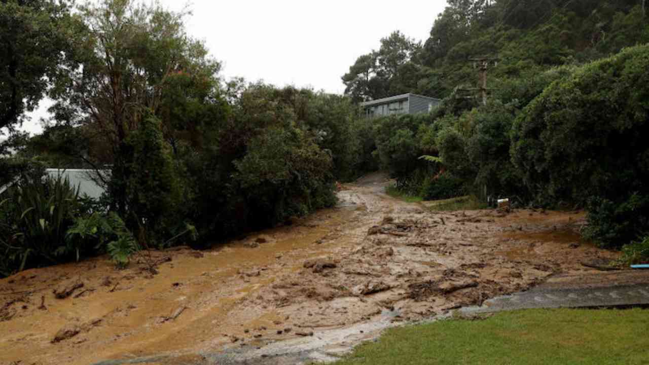 Ciclone Gabrielle: la Nuova Zelanda dichiara lo stato di emergenza