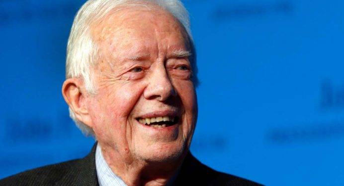 Jimmy Carter torna a casa: “Cure palliative per lui”