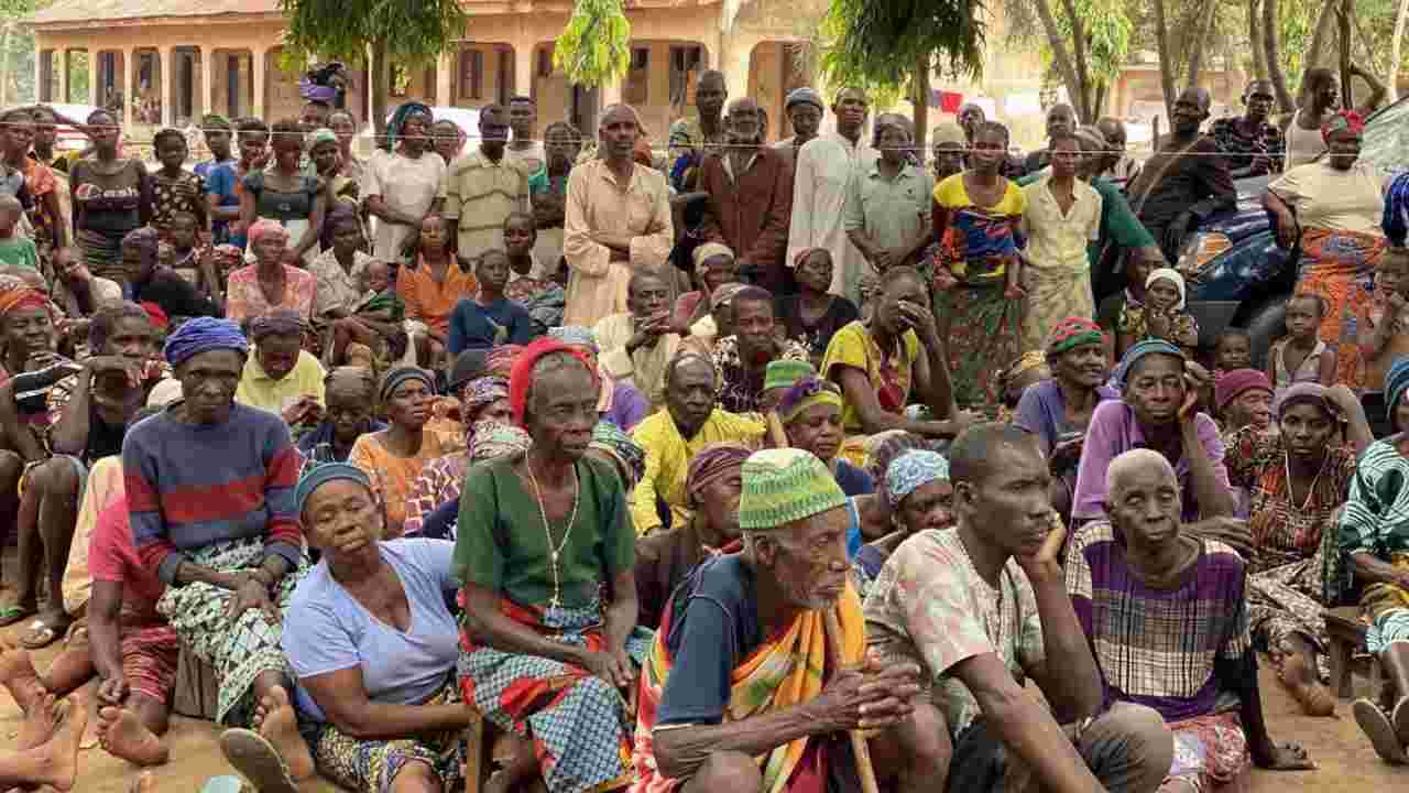 Aiuto alla Chiesa che Soffre: due ragazze nigeriane dal Papa l’8 marzo