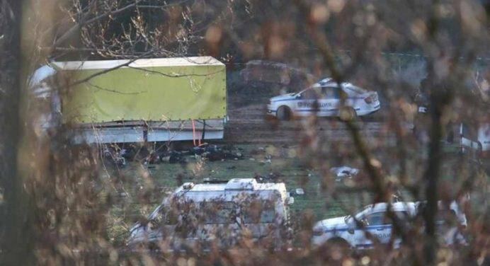 Bulgaria, trovati i corpi di 18 migranti in un camion