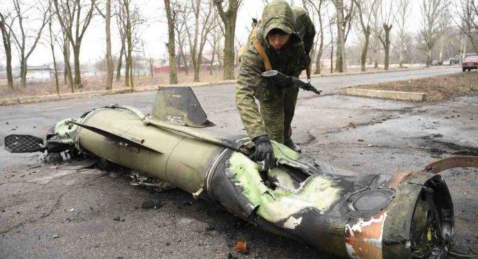 Ucraina, Wagner: “Preso il completo controllo della parte est di Bakhmut”