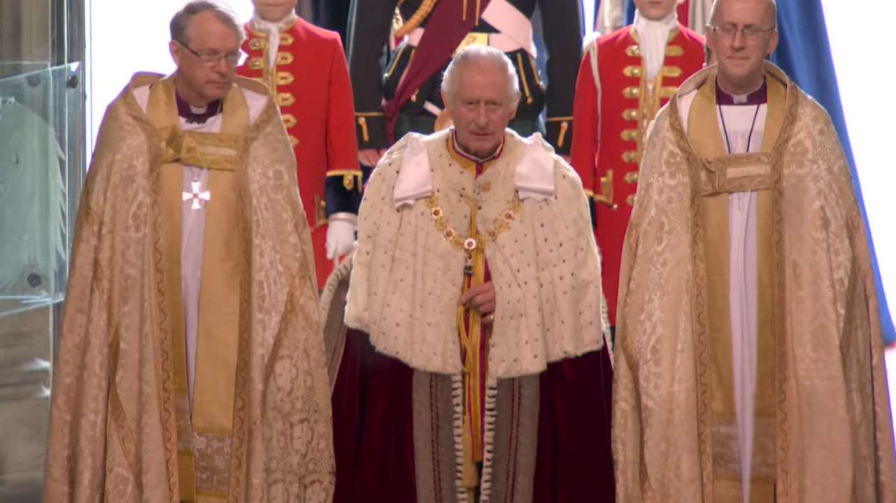 Regno Unito, la diretta dell’incoronazione di Re Carlo III e della Regina Camilla (Video)