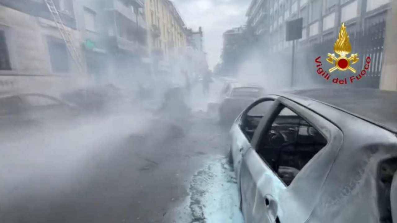 Esplosione in centro a Milano: evacuata una scuola materna
