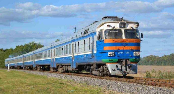 India, scontri tra due treni nell’Andhra Pradesh: 13 morti