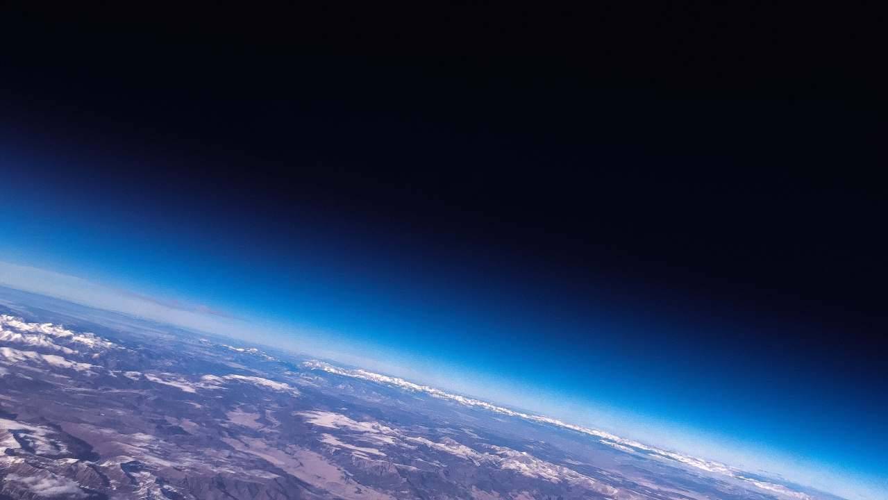Come l’A.I. può “pulire” l’orbita terrestre bassa