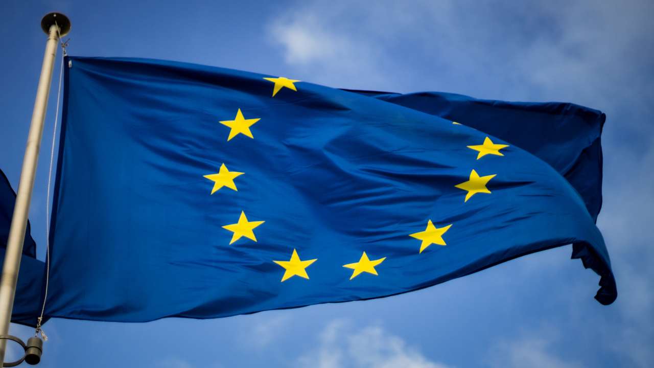 Commissaria UE Johansson: “Rischio enorme di attentati terroristici in Europa”