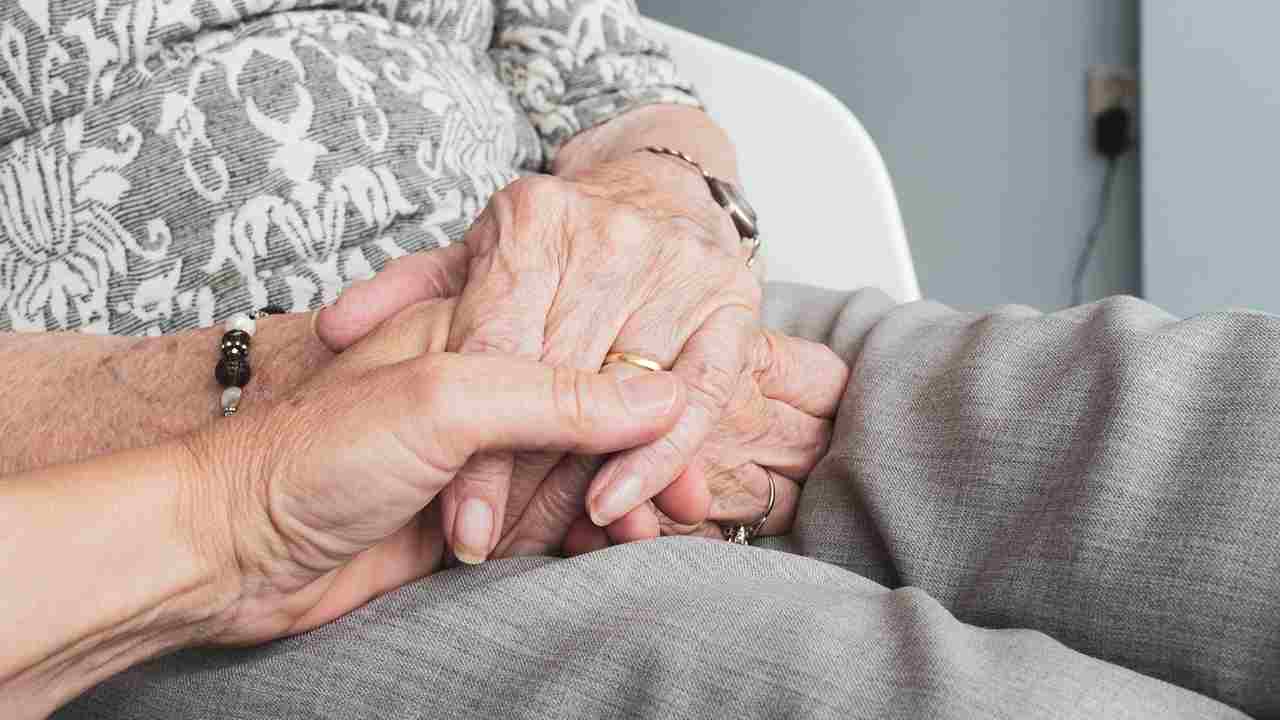 Puntillo (Acli Colf): “Tutelare le persone anziane e il loro patrimonio di valori”