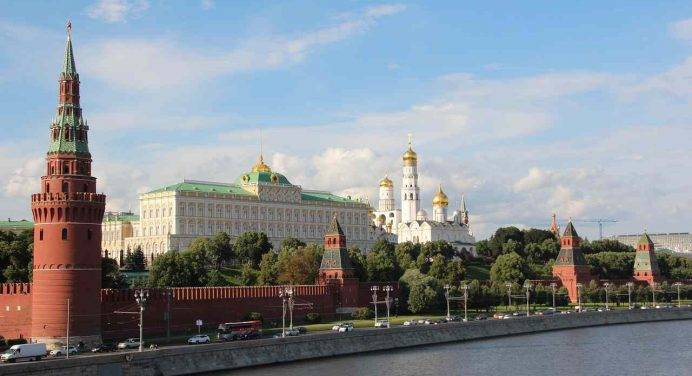 Mosca: “Stiamo penetrando nelle roccaforti ucraine”