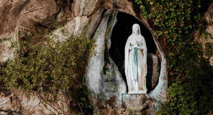 Papa Francesco: “Il pellegrinaggio a Lourdes incoraggi la diffusione della devozione popolare”