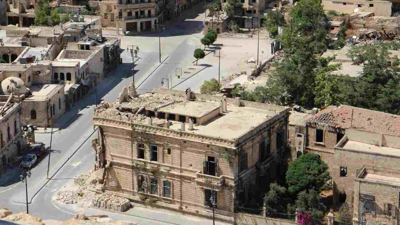 Raid israeliano ad Aleppo, in Siria: oltre 30 morti