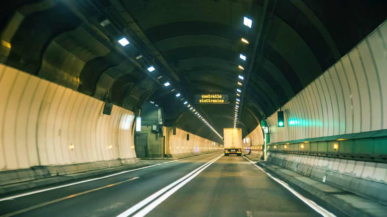La Francia verso il rinvio dei lavori al tunnel Monte Bianco