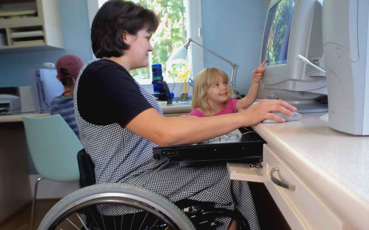 Rapporto tra famiglie caregiver e istituzioni: cosa deve cambiare
