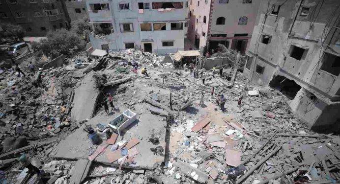 Colpito l’ospedale indonesiano a Gaza