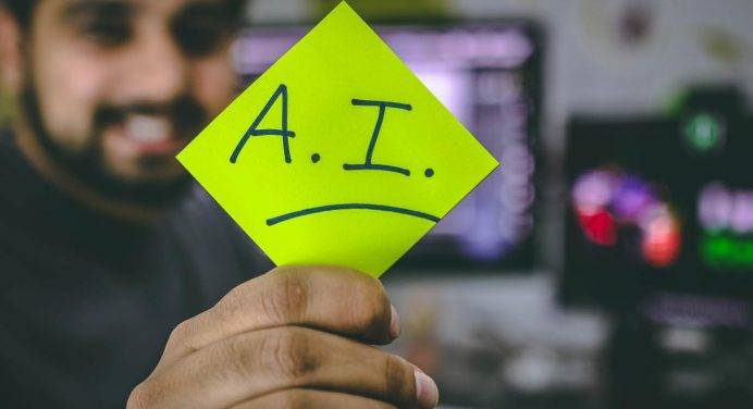 Intelligenza artificiale e mondo del lavoro: cosa rivela uno studio